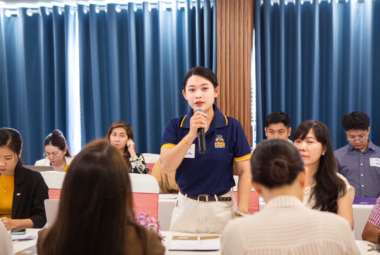 Đội ngũ tư vấn chuyên nghiệp Ngọc Lan KNP