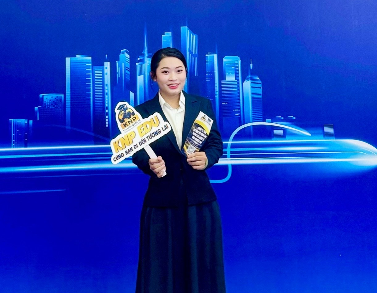 Ngọc Lan KNP - Chuyên gia Tư vấn Du học & Làm việc tại Đức – Đồng hành từ A–Z đến khi bạn ổn định
